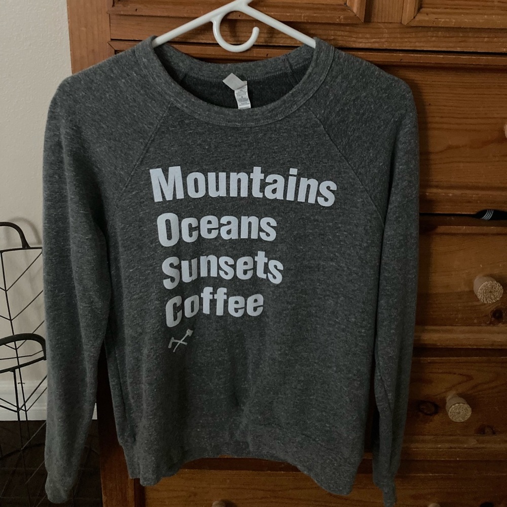 CREWNECK